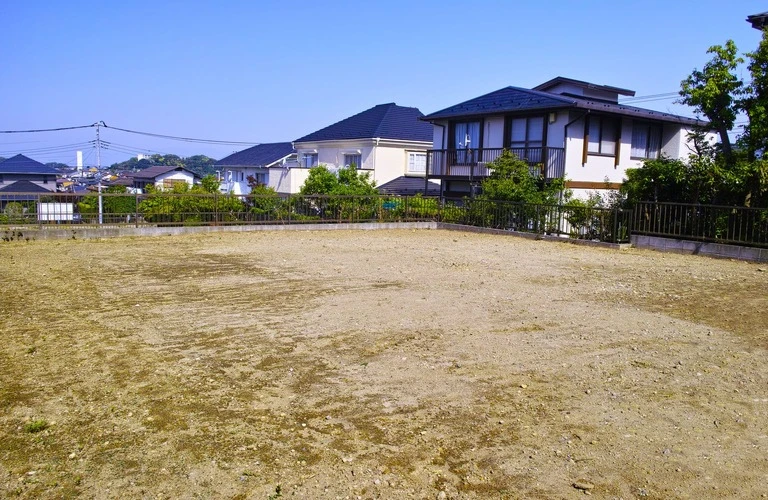 土地の引き継ぎをお手伝い | 台東区の税理士なら鈴木博之税理士事務所